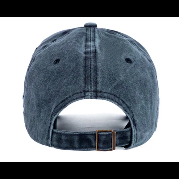 Baseball cap - Picture 6 of 6